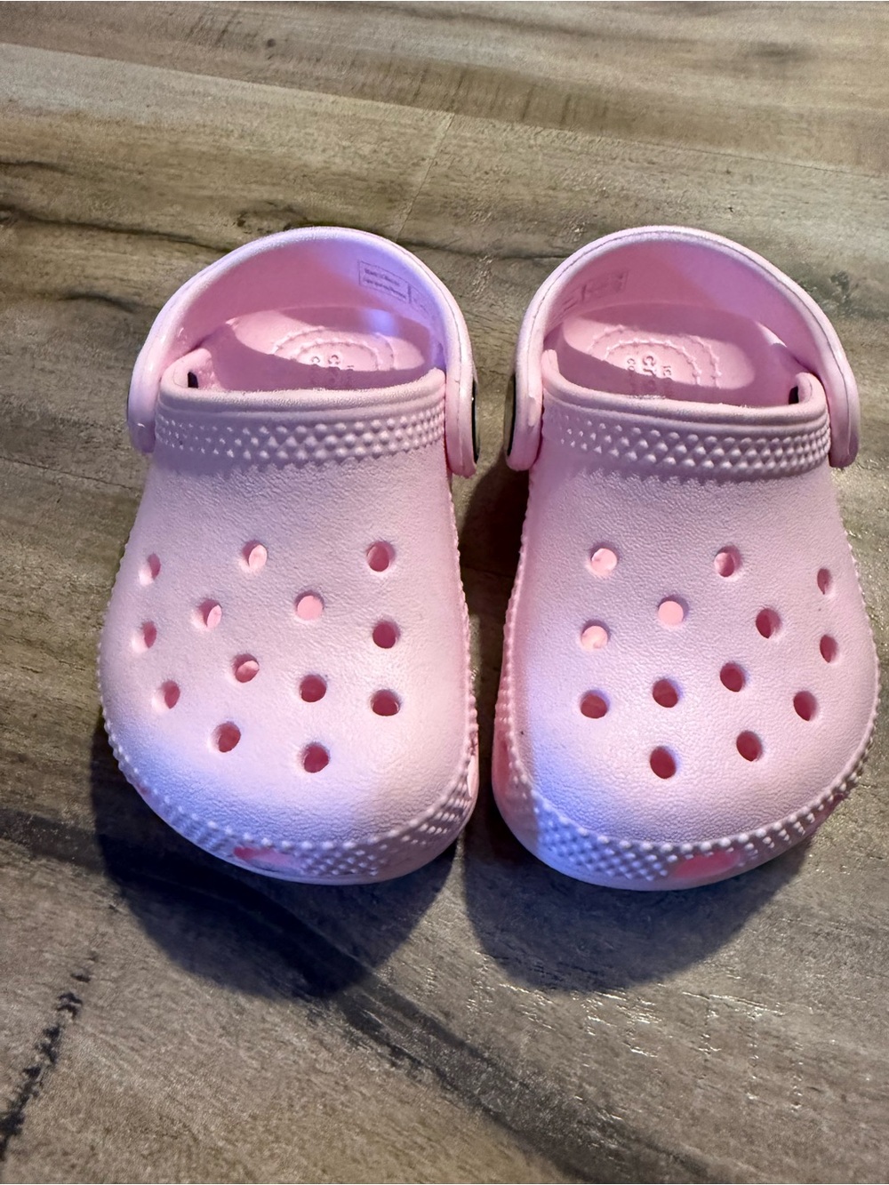 CROCS Kids Classic Clog in Light Pink
